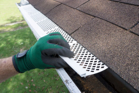 Cut Down on Clogs in Mooresville With the Right Gutter Guard System